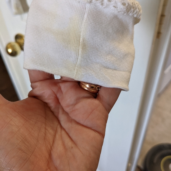 Super cute mesh top - Picture 4 of 5